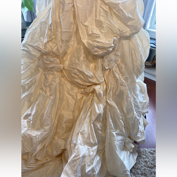 Manuel Mota Ivory Rouched Strapless Gown - Picture 7 of 10